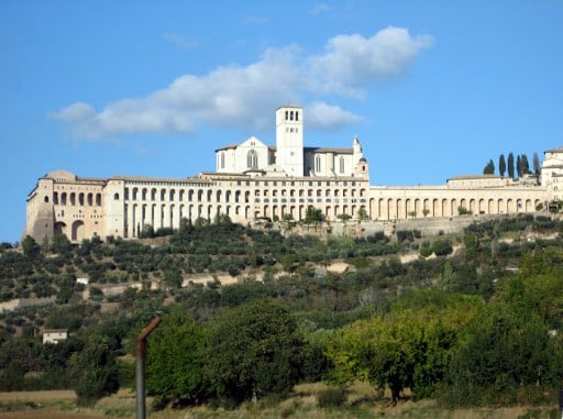 assisi-from-the-car-2