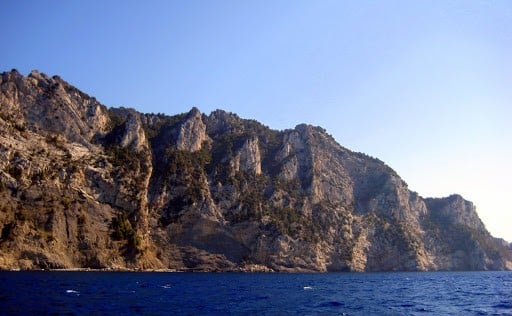 cliffs-of-cinque-terre-2
