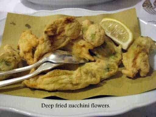 deep-fried-zucchini-flowers