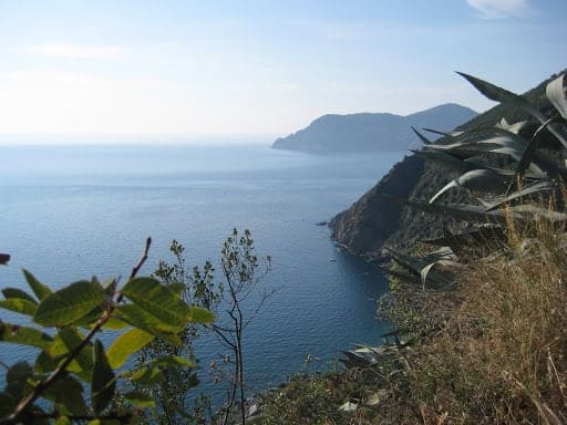 hike-to-vernazza-2
